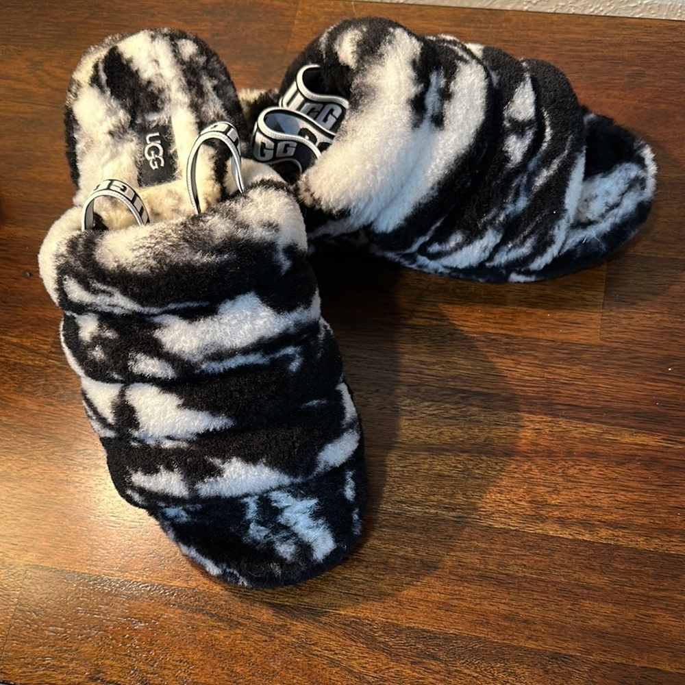 UGG Black and White Fluffy Slippers